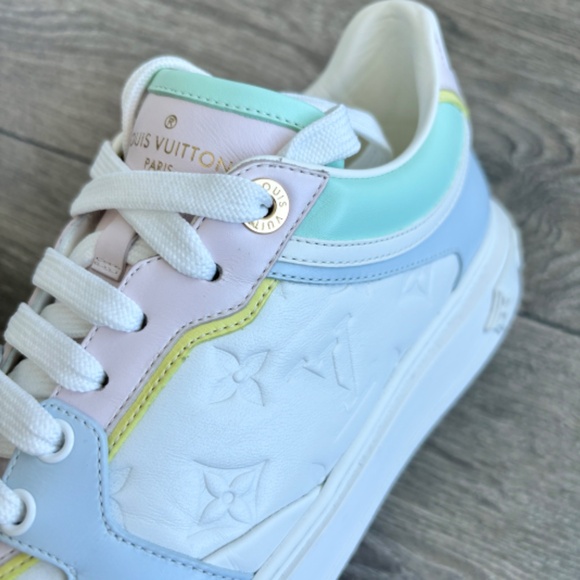 Louis Vuitton Monogram Embossed Time Out Sneakers - Picture 6 of 12